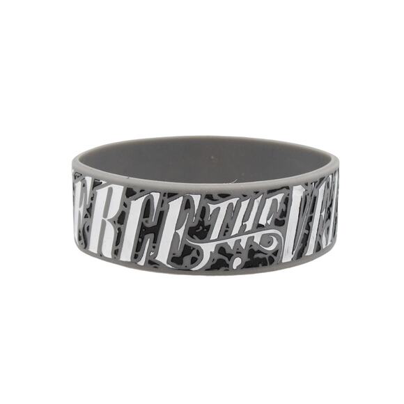 Pierce the Veil Gray Logo Silicone Bracelet in Great Condition B2091 - Picture 1 of 2